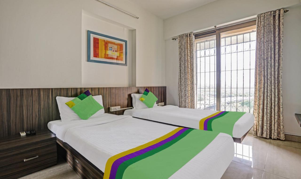 Treebo Welcome Apartments Mumbai Exterior photo