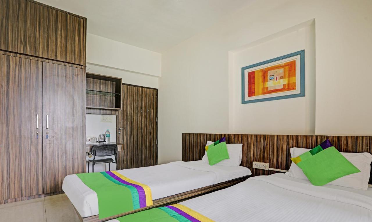 Treebo Welcome Apartments Mumbai Exterior photo
